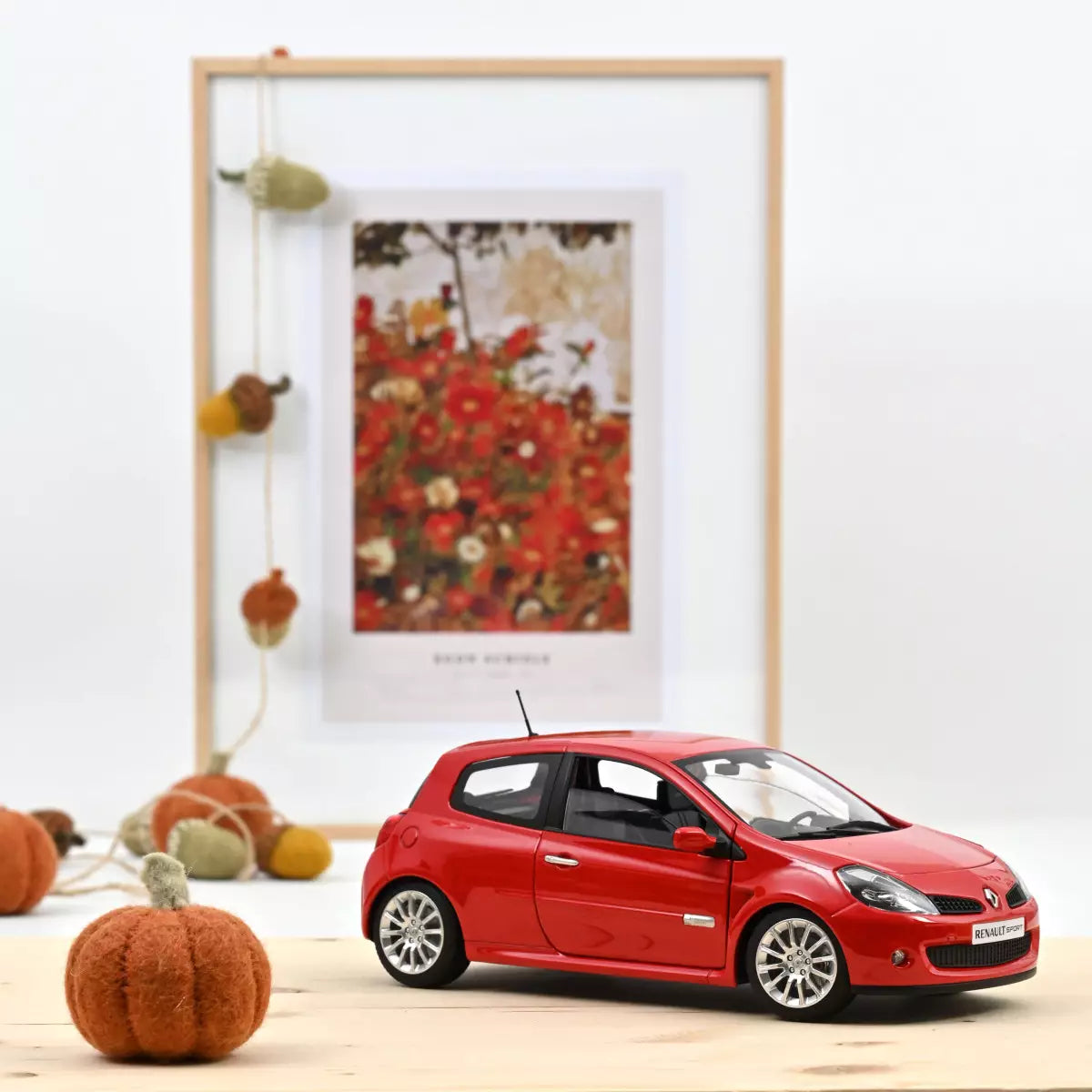 Renault Clio RS 2006 Toro Rouge 1/18